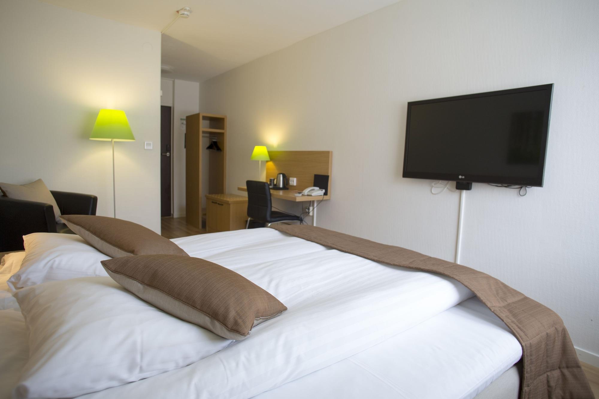 First Hotel Dragonen Umeå Extérieur photo