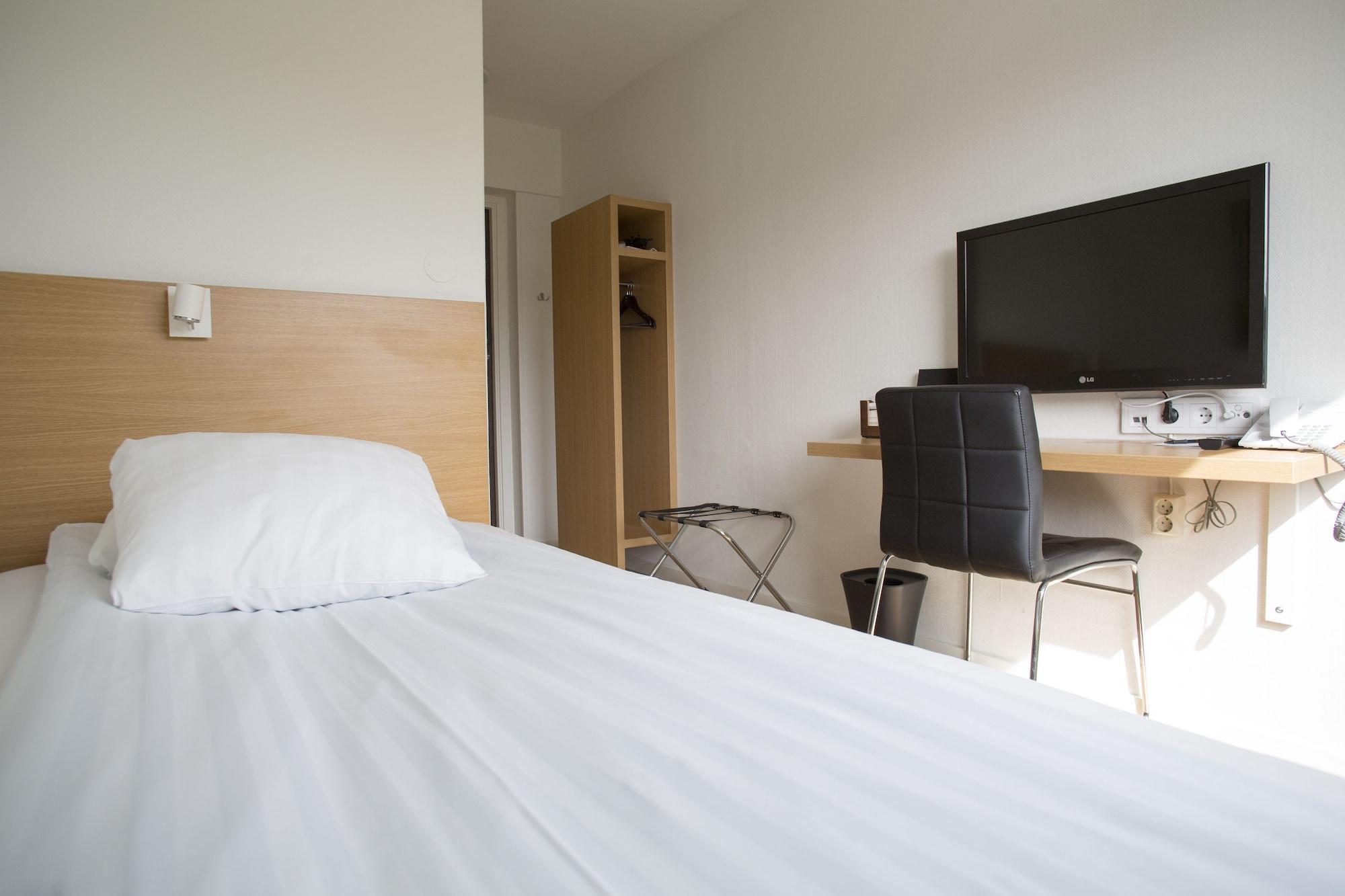 First Hotel Dragonen Umeå Extérieur photo