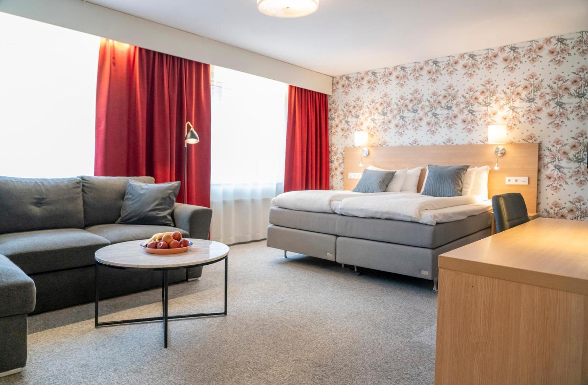 First Hotel Dragonen Umeå Extérieur photo