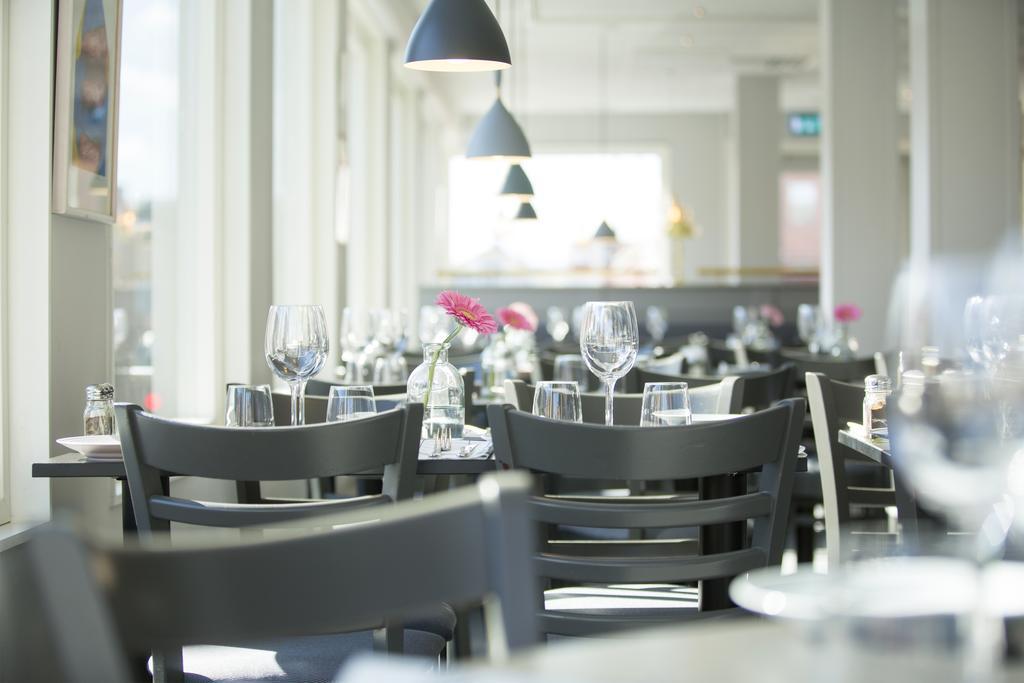 First Hotel Dragonen Umeå Extérieur photo